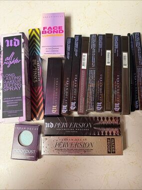 Urban decay misc. never used make up